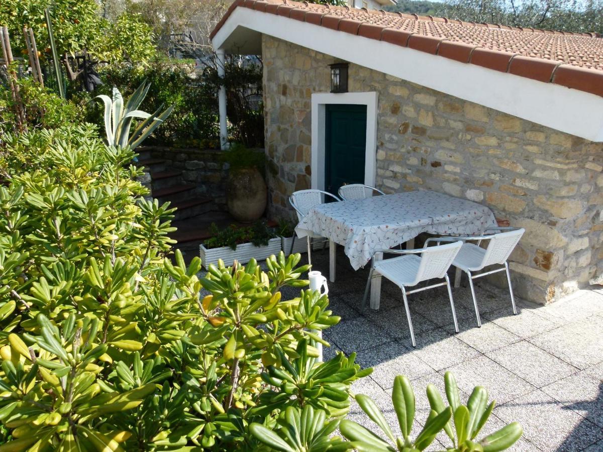 Un Posto Al Sole Villa Diano San Pietro Bagian luar foto